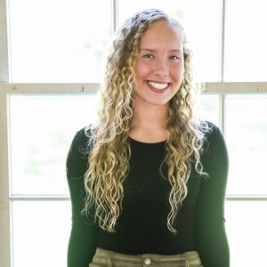 Meet your Posher, Jenna